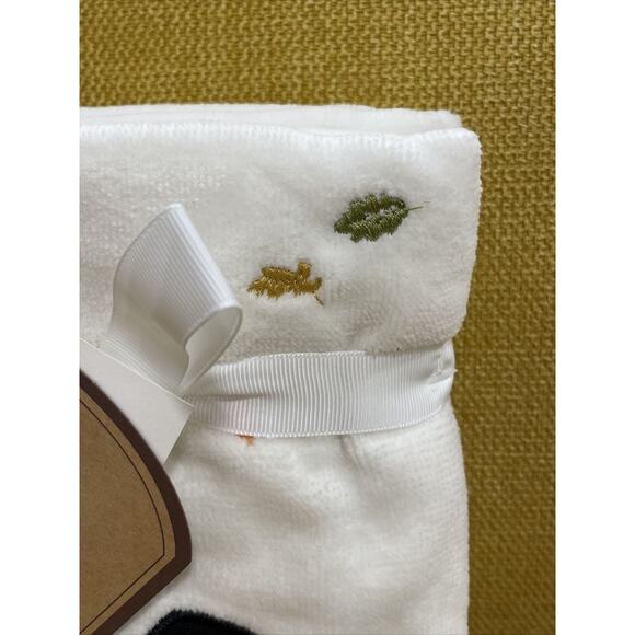 Set of 2 Black Labrador In Scarf Falling Leaves Dog Embroidered Bath Hand Towels - Picture 2 of 7